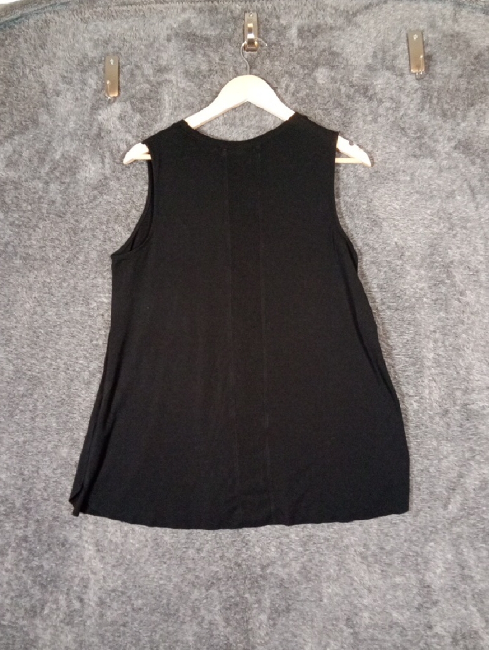 SPANX Black Sleeveless Flow Tank Top Gym Gorpcore Outdoors Womens XL - Picture 3 of 6
